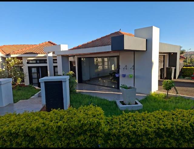 3 BEDROOM HOUSE FOR SALE IN ELANDSPOORT